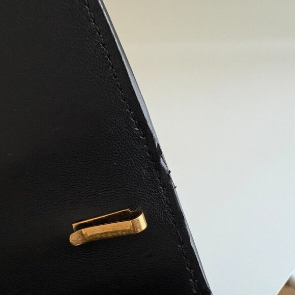 Balenciaga calfskin crocodile embossed gossip wallet on chain black - Picture 9 of 9